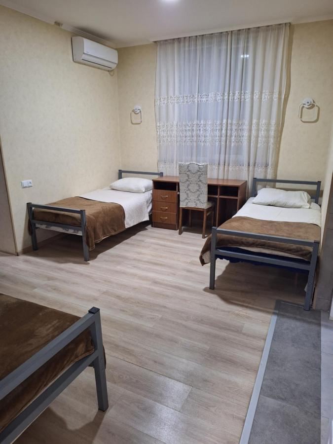 Guest House 15A Kutaisi Esterno foto