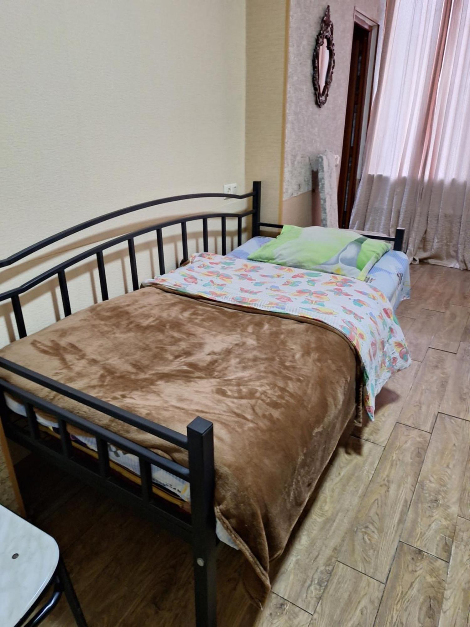 Guest House 15A Kutaisi Esterno foto