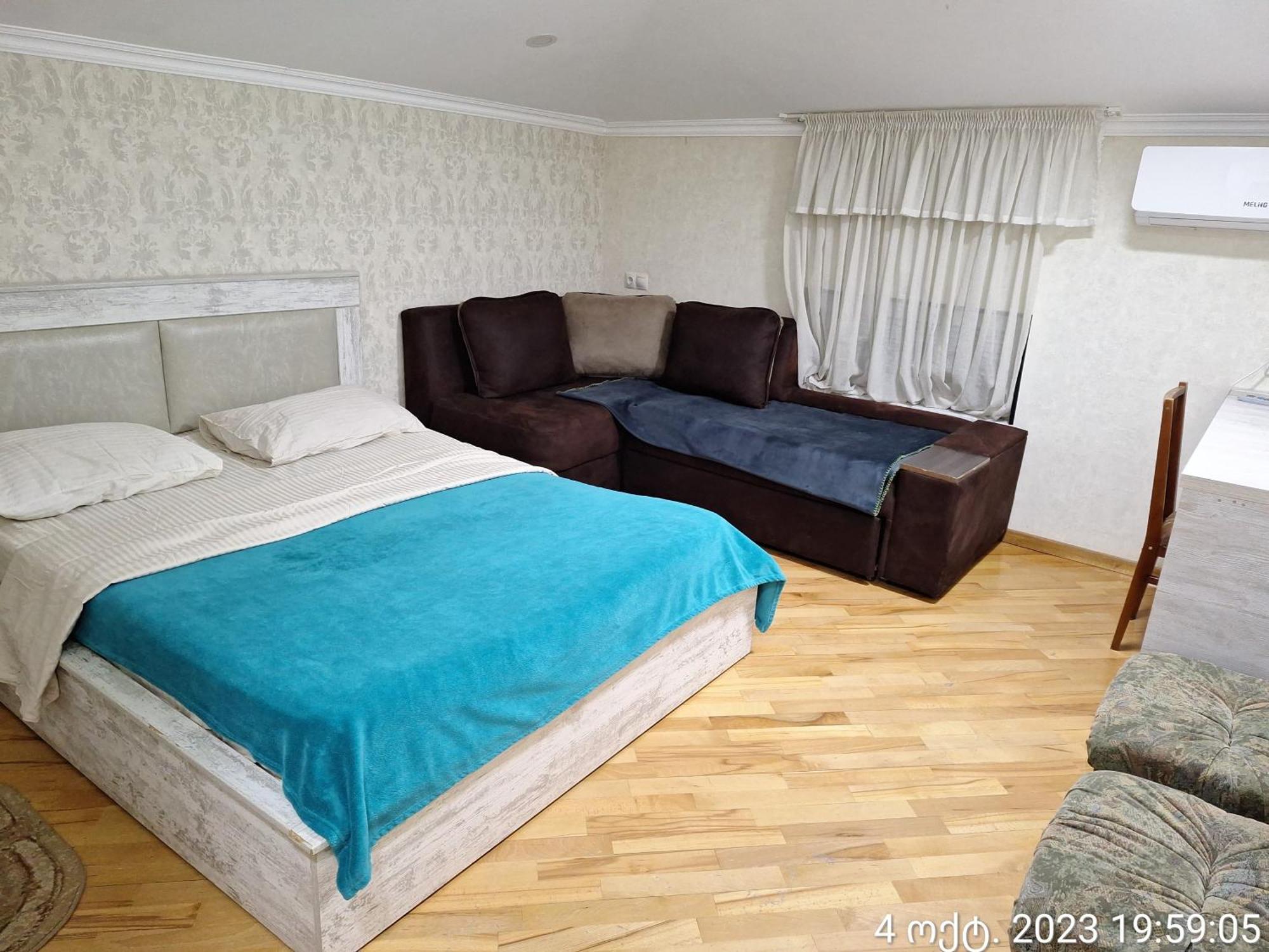 Guest House 15A Kutaisi Esterno foto