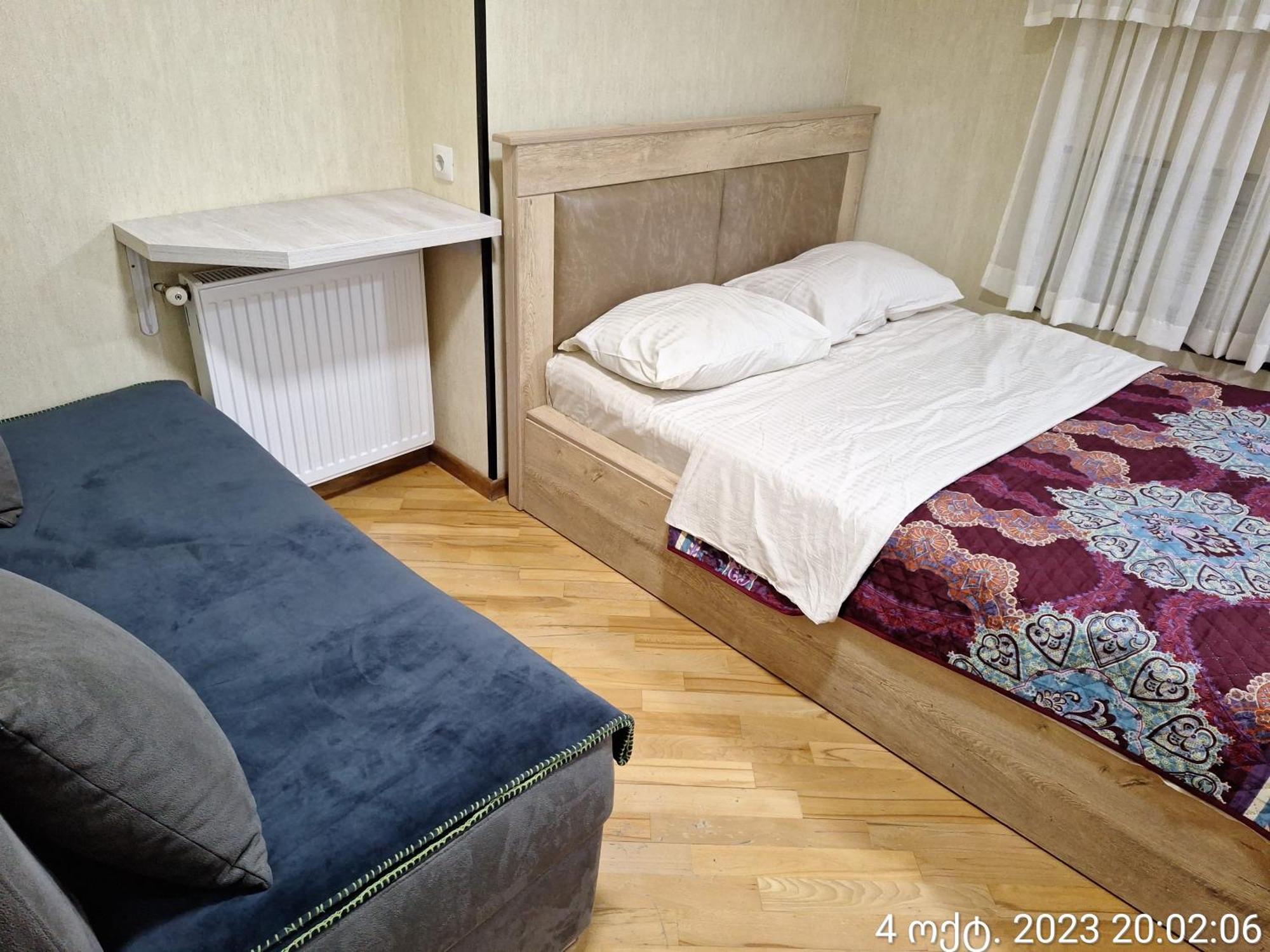 Guest House 15A Kutaisi Esterno foto