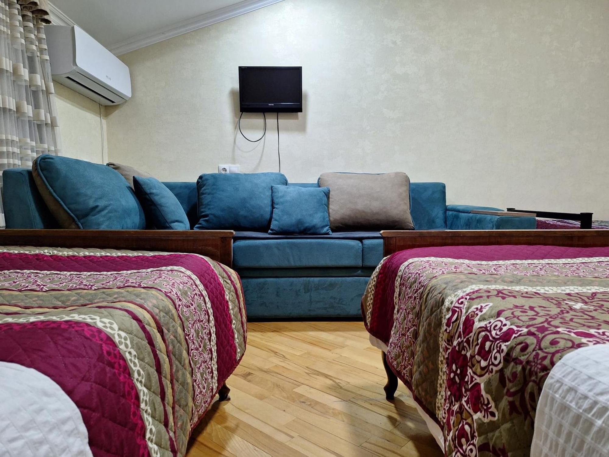 Guest House 15A Kutaisi Esterno foto
