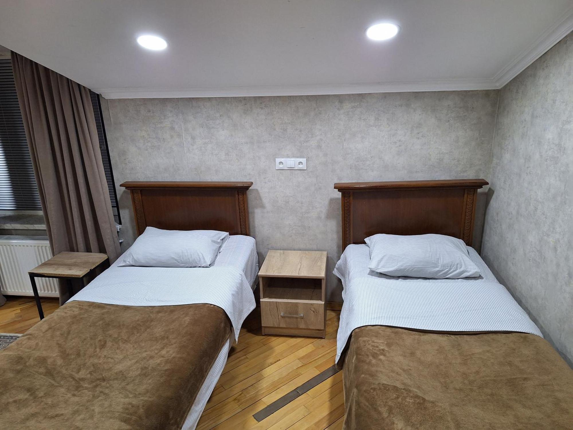 Guest House 15A Kutaisi Esterno foto